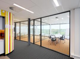 Dubbelglas Systeemwand TWIN Glazen Wand Kantoor Intermontage