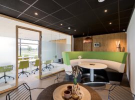 Groenlo Kuster Energy Point Complete Inrichting Interieur WoodFrame Systeemwand Intermontage