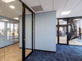 Harderwijk Specialbeds Kantoor Glaswanden Glazen Systeemwanden Maatwerk Interieur Intermontage 017