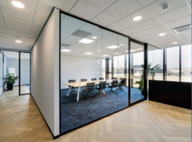 Harderwijk Specialbeds Kantoor Glaswanden Glazen Systeemwanden Maatwerk Interieur Intermontage 052