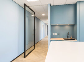 Harderwijk Specialbeds Kantoor Glaswanden Glazen Systeemwanden Maatwerk Interieur Intermontage 060